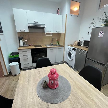 Buono Apartment Zadar Bagian luar foto